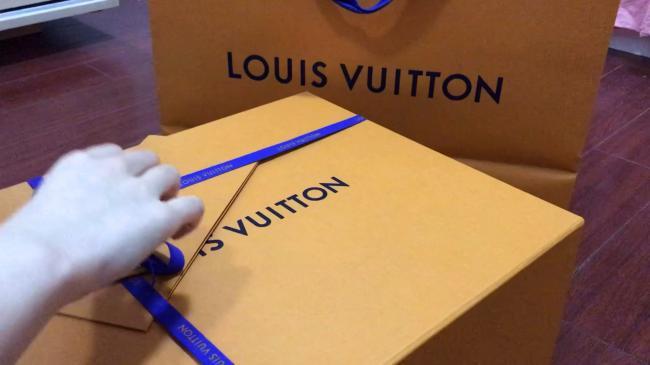 lv老花黑桶开箱购于北京国贸lv #路易威登 Louis Vuitton 123