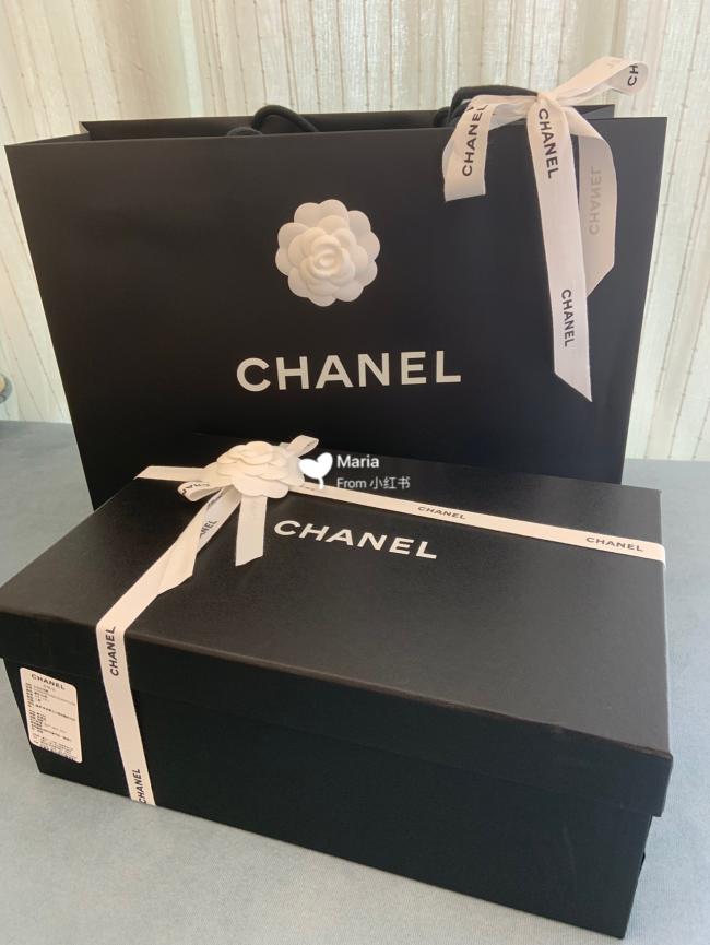 CHANEL2019 纽约系列 秋冬黑白运动鞋