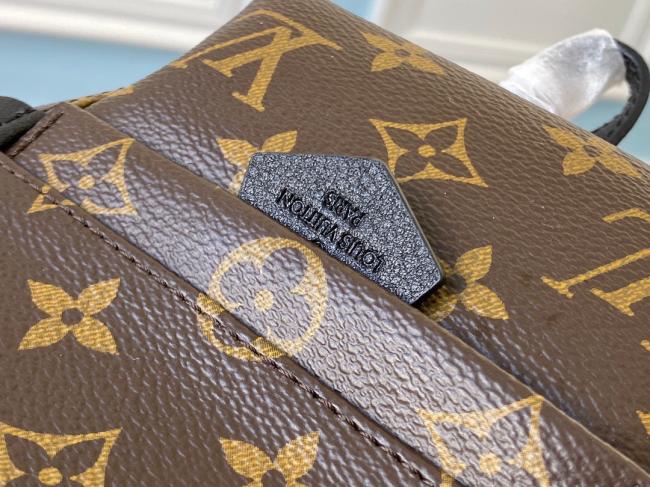 LV M44873 Nicolas Ghesquière Monogram帆布迷你背包