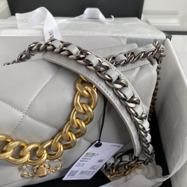 CHANEL 19 Classic Bag：完美百搭2.55包款式