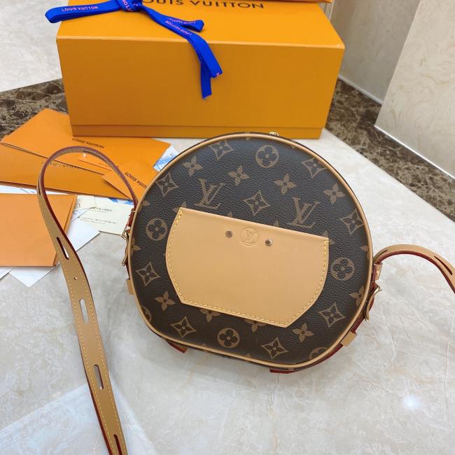 LV M52294 Boite Chapeau Souple 帽盒手袋，2018秋冬系列升级版