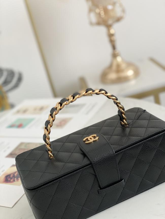 CHANEL Vintage珠光金色手提化妆包