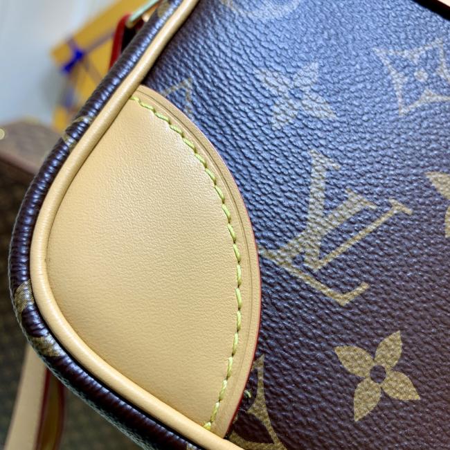 LV M51276 Vintage 中古相机包，男女斜挎包，经典Monogram帆布黄皮款式