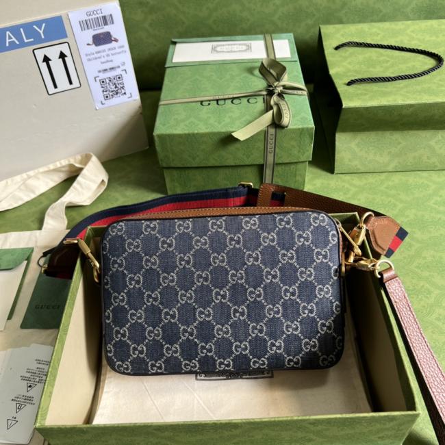 GUCCI 699133 丹宁牛仔复古包，时尚单品限量推出