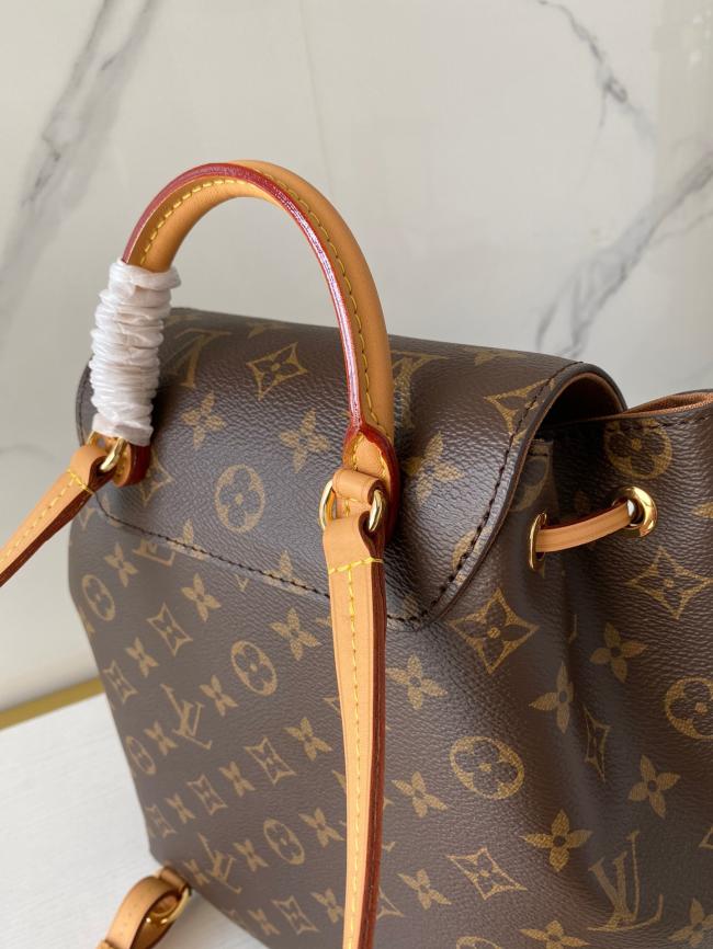 LV Montsouris Monogram Empreinte 双肩包，经典复古风格，超细纤维内衬，舒适肩背体验