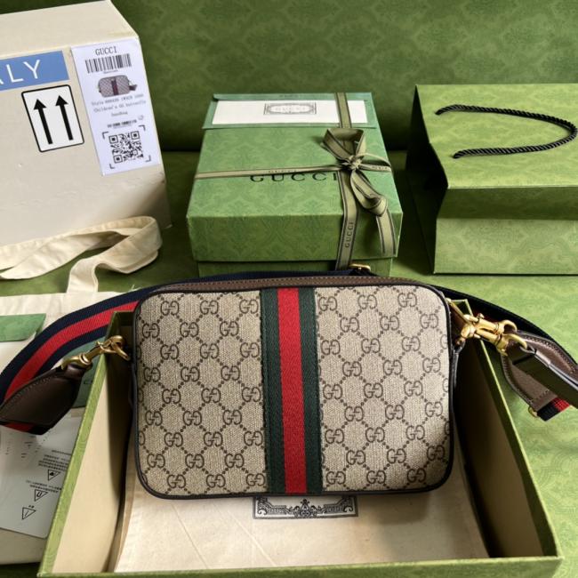 GUCCI Ophidia系列GG肩背包9C2ST 米色GG Supreme帆布