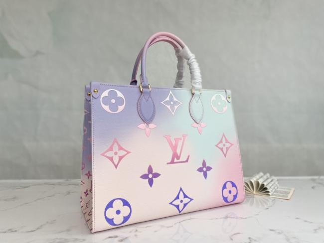 LV M46076彩色中号 OnTheGo Monogram帆布渐变粉彩手袋