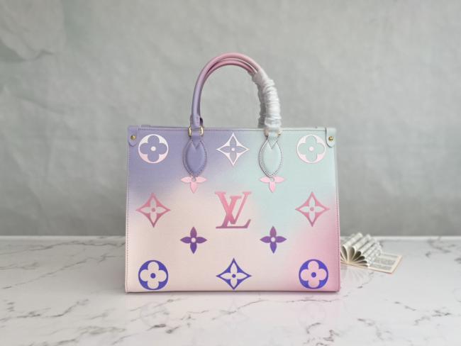 LV M46076彩色中号 OnTheGo Monogram帆布渐变粉彩手袋