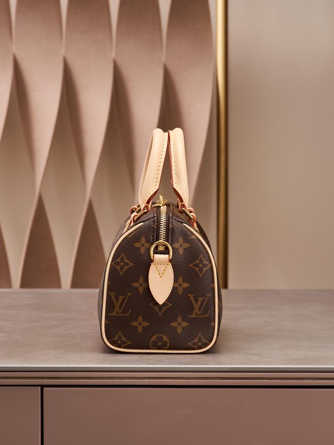 LV Speedy 新品系列 20cm 宽肩带设计完美款式