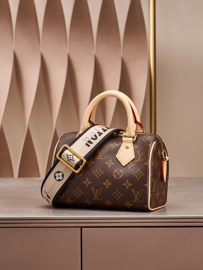 LV Speedy 新品系列 20cm 宽肩带设计完美款式