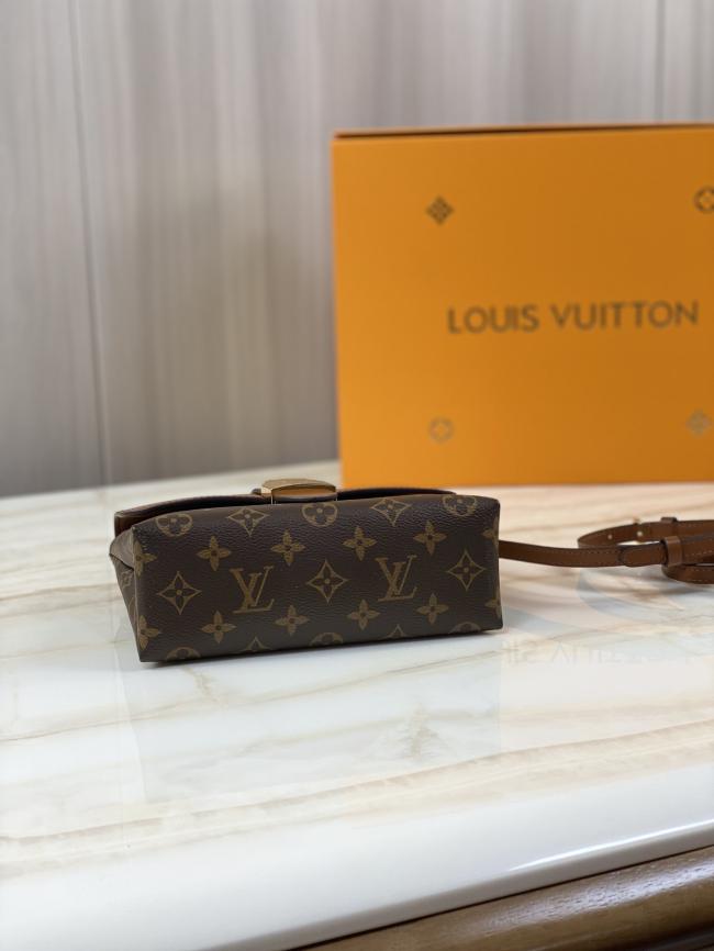 LV Locky BB M44654 Monogram帆布和牛皮小号手袋