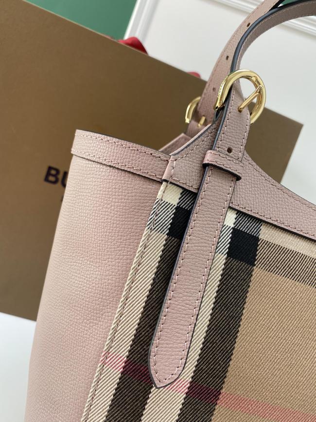 Burberry The Canter 坎特手袋 小牛皮意大利工坊制造