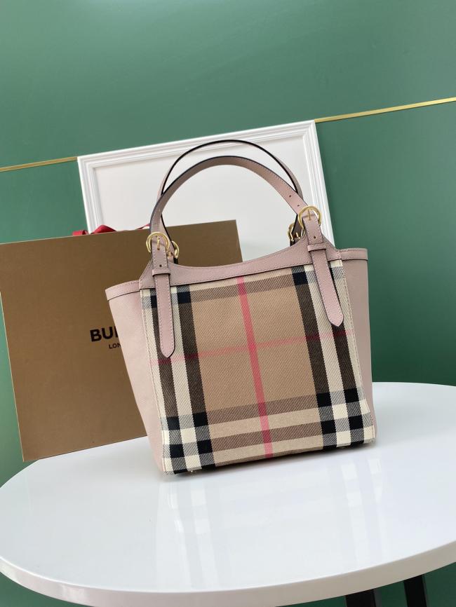 Burberry The Canter 坎特手袋 小牛皮意大利工坊制造