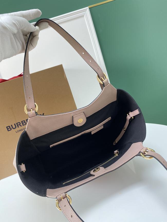 Burberry The Canter 坎特手袋 小牛皮意大利工坊制造