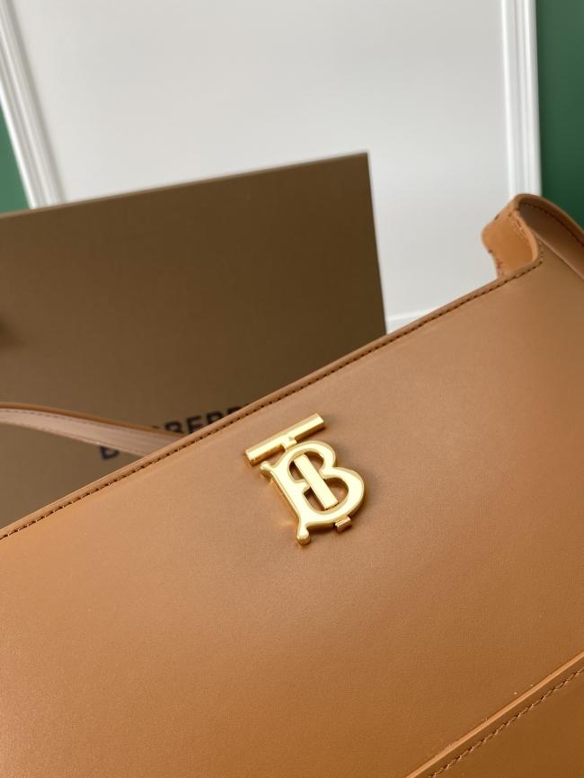 Burberry Tb shoulder bag 2022秋冬系列时尚单肩包