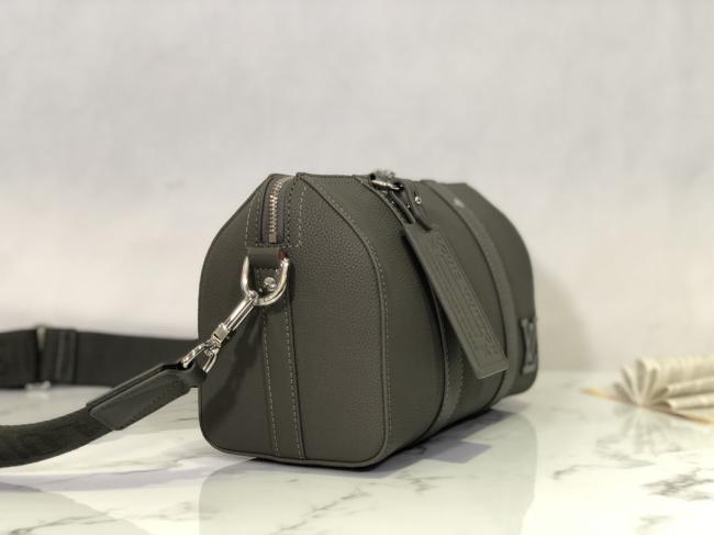 LV全皮旅行袋系列 CITY KEEPALL 手袋 LV Aerogram 墨绿色