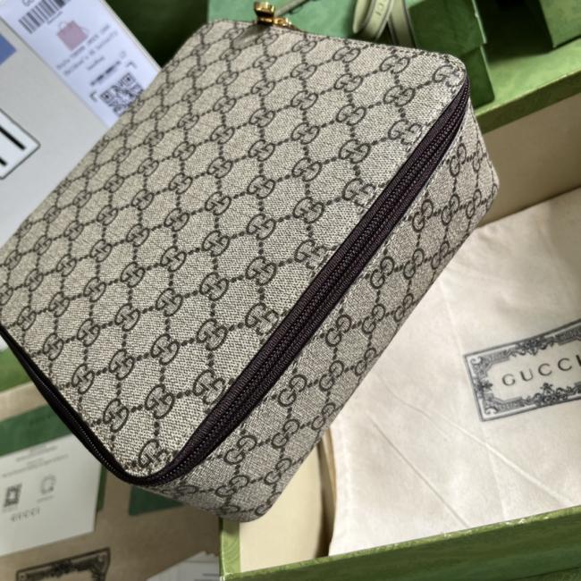 Gucci GG 7266 中号方包，GG Supreme系列高端旅行款式