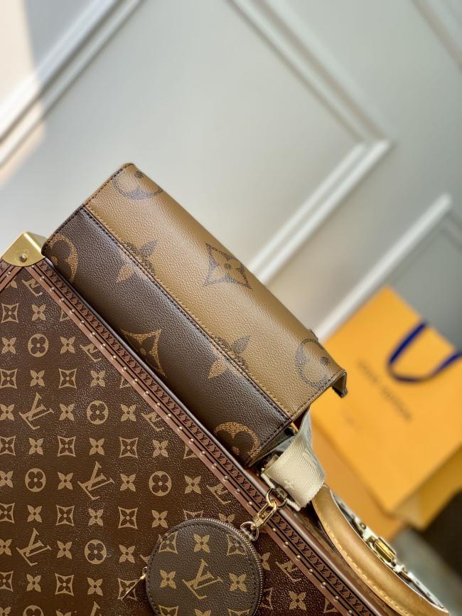 LV OnTheGo小号手袋 Monogram和Monogram Reverse帆布 路易威登新款