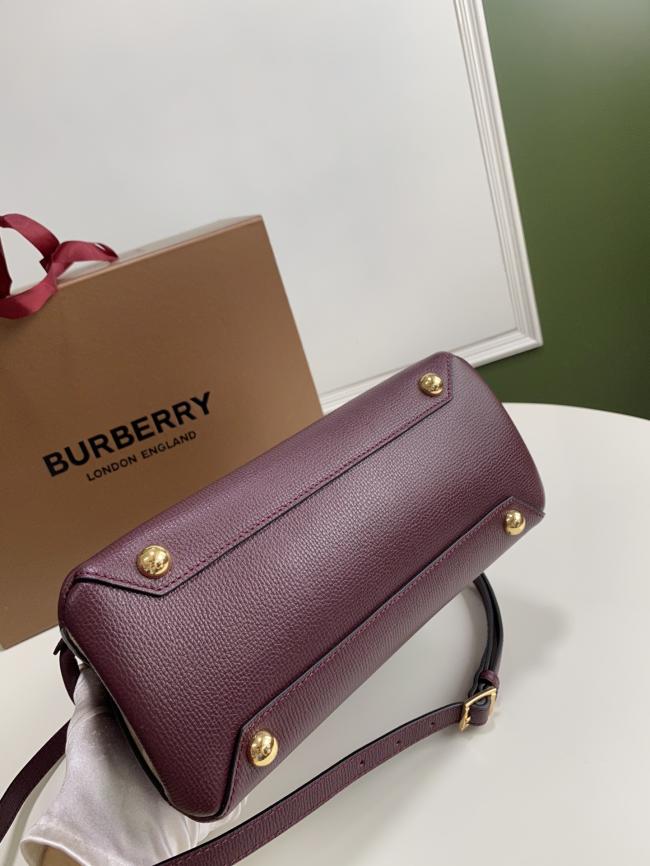 Burberry 7131 The Banner House Check Leather Handbag