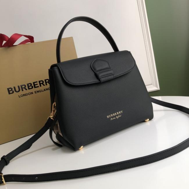 Burberry柔美风格全粒纹牛皮托特包