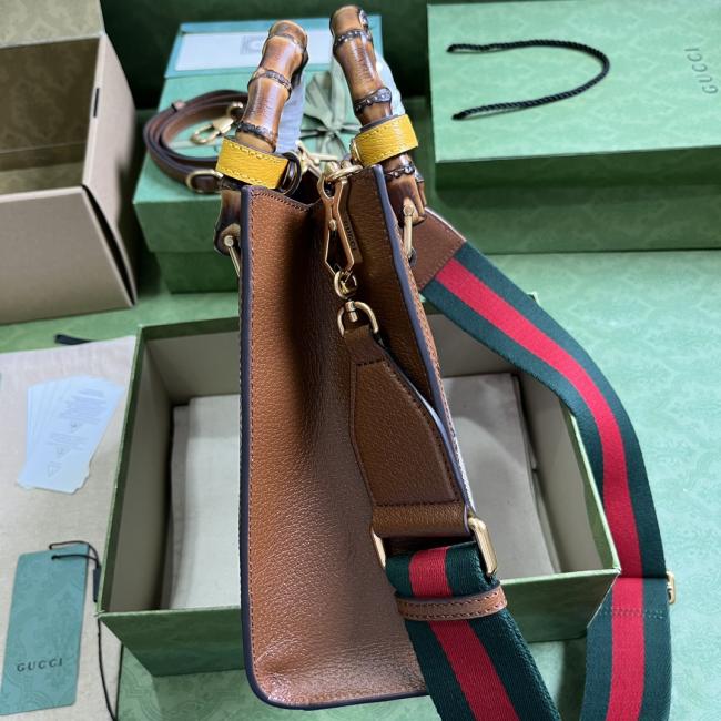 古驰 Gucci 702721 Aria 系列原厂皮竹节中号手提包