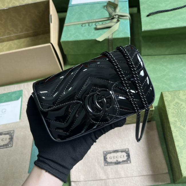 GG Marmont 476433漆皮超迷你手袋，意大利制作