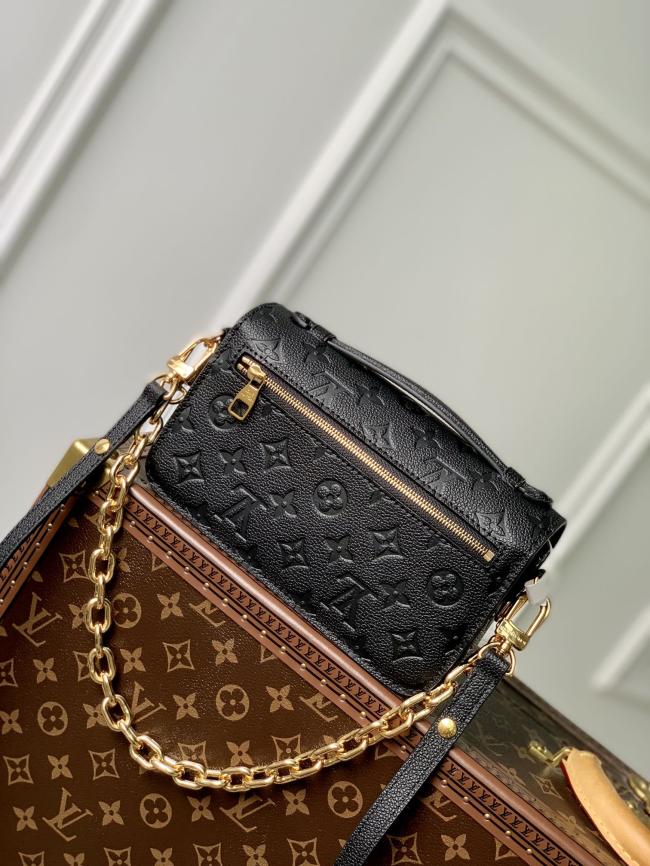 Louis Vuitton Pochette Met Monogram Empreinte 手提包