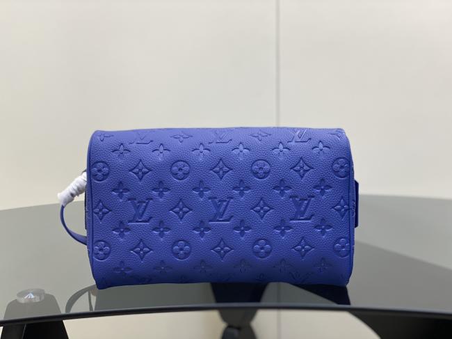 LV M594蓝色全Taurillon Monogram手包适合旅使用