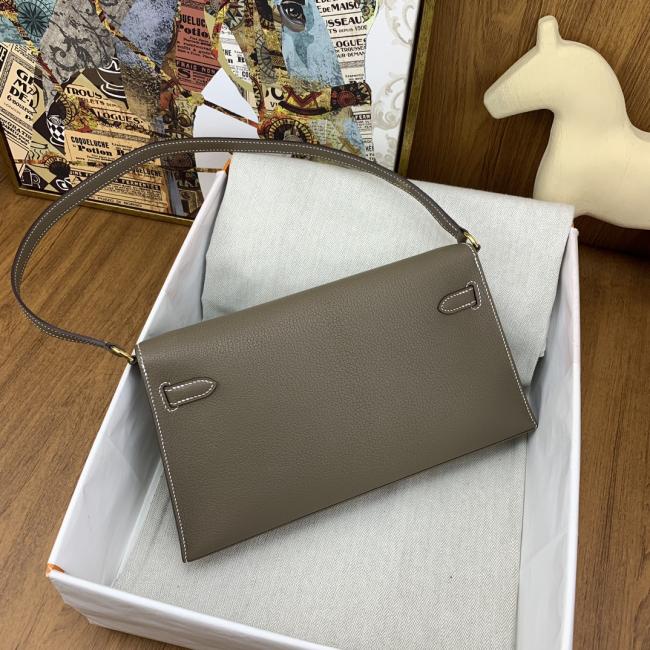 Hermes Kelly Elan 27cm 18大象灰山羊皮腋下包，优雅复古