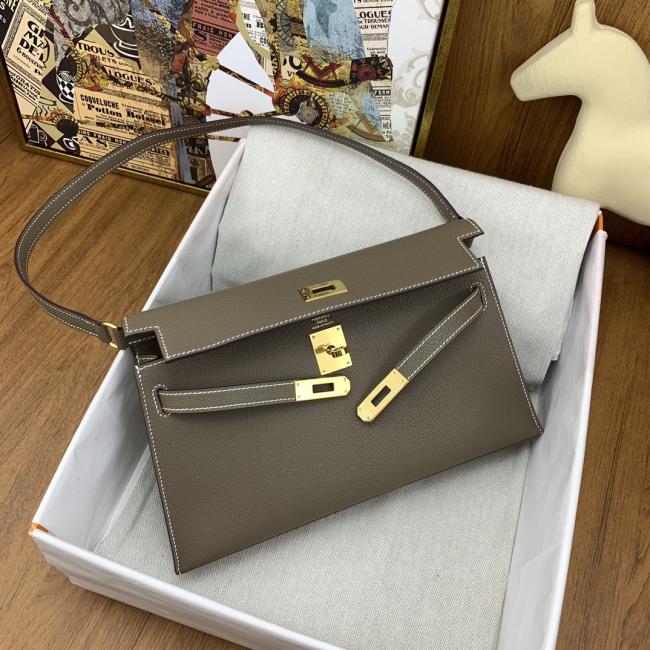 Hermes Kelly Elan 27cm 18大象灰山羊皮腋下包，优雅复古