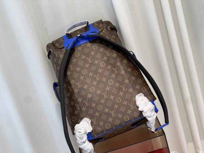 LV Christopher Monogram Macassar 中号双肩包，时尚俊朗，侧袋设计方便