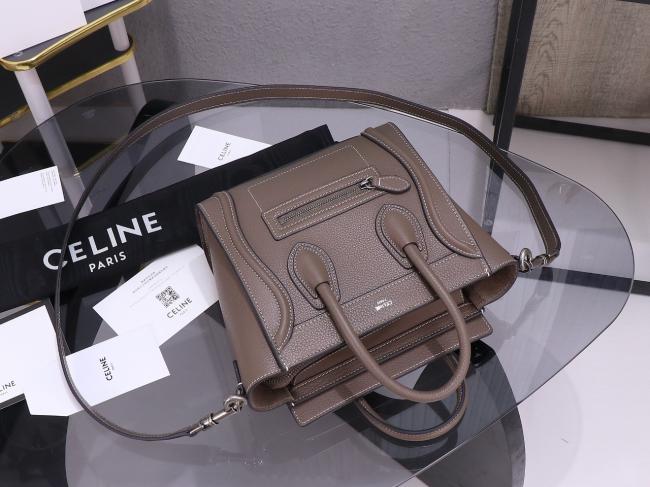 Celine Nano Luggage意大利进口小牛皮笑脸包，可爱又Q的风格